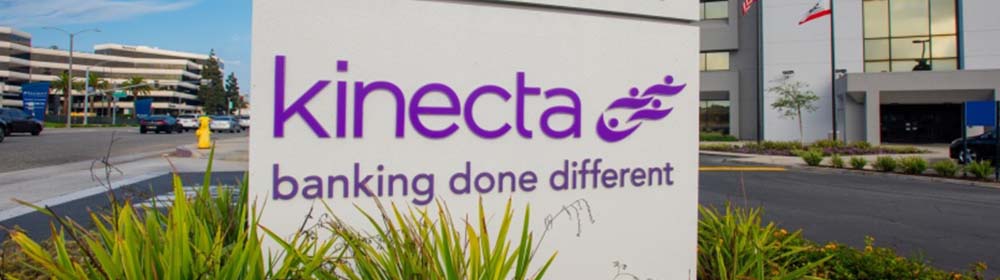 Kinecta Building Logo